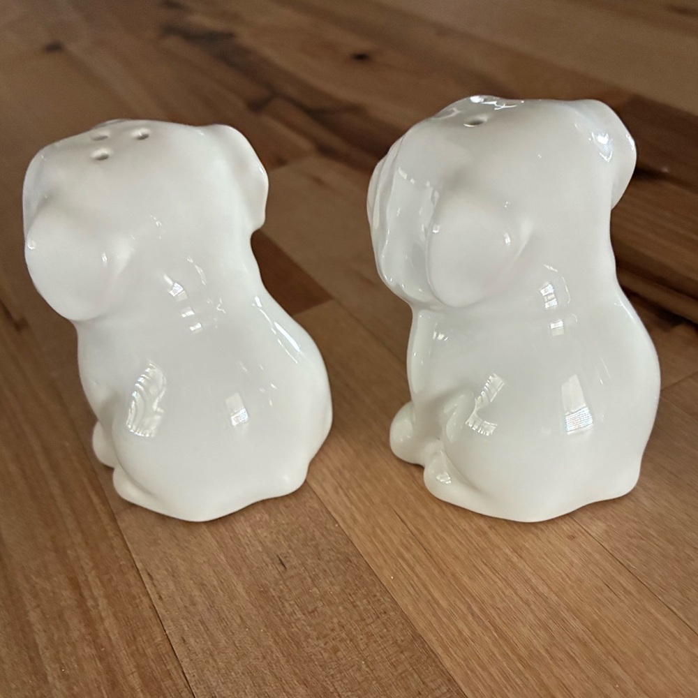 Threshold Stoneware White English Bulldog Cookie Jar Treat Jar with S&P Kitchen - Picture 5 of 8